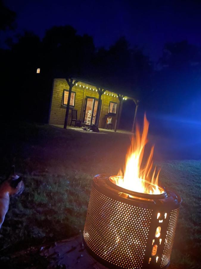 Kingfisher Cabin - Wild Escapes Wrenbury Off Grid Glamping - Ages 12 And Over Baddiley Dış mekan fotoğraf